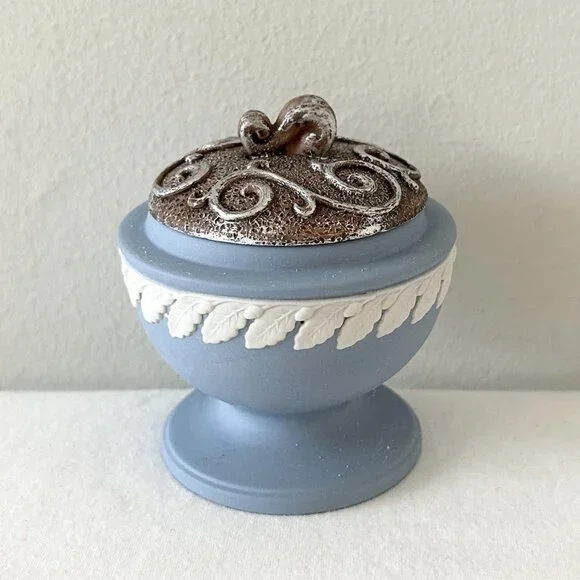 Vintage WEDGWOOD Blue Jasperware Candle Tea Light Votive Holder - Picture 2 of 8